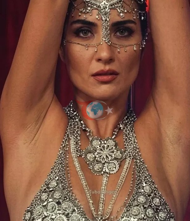 Tuba Büyüküstün’le ilgili günlerdir yayılan görüntü 'sahte' çıktı - Resim : 2
