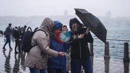 Son dakika: Meteoroloji hava durumu raporu! İstanbul'da sağanak yağış etkili oluyor