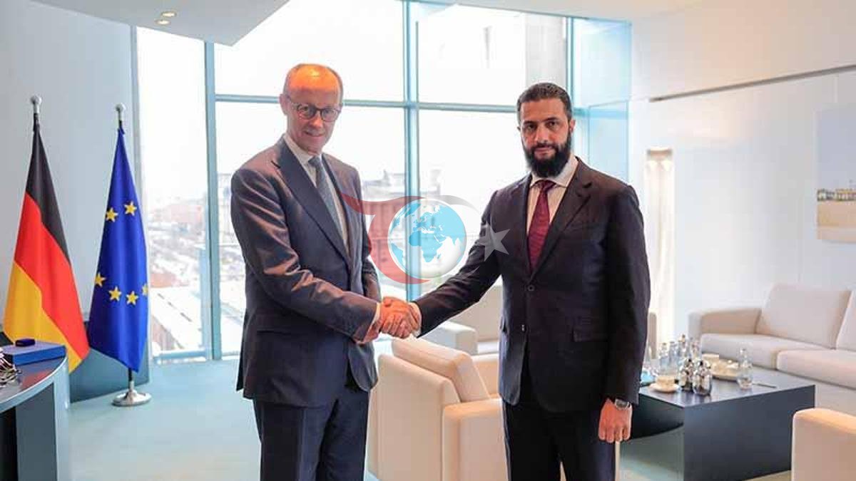 Suriye Lideri Şara, Almanya Başbakanı Merz ile Berlin'de Bir Araya Geldi