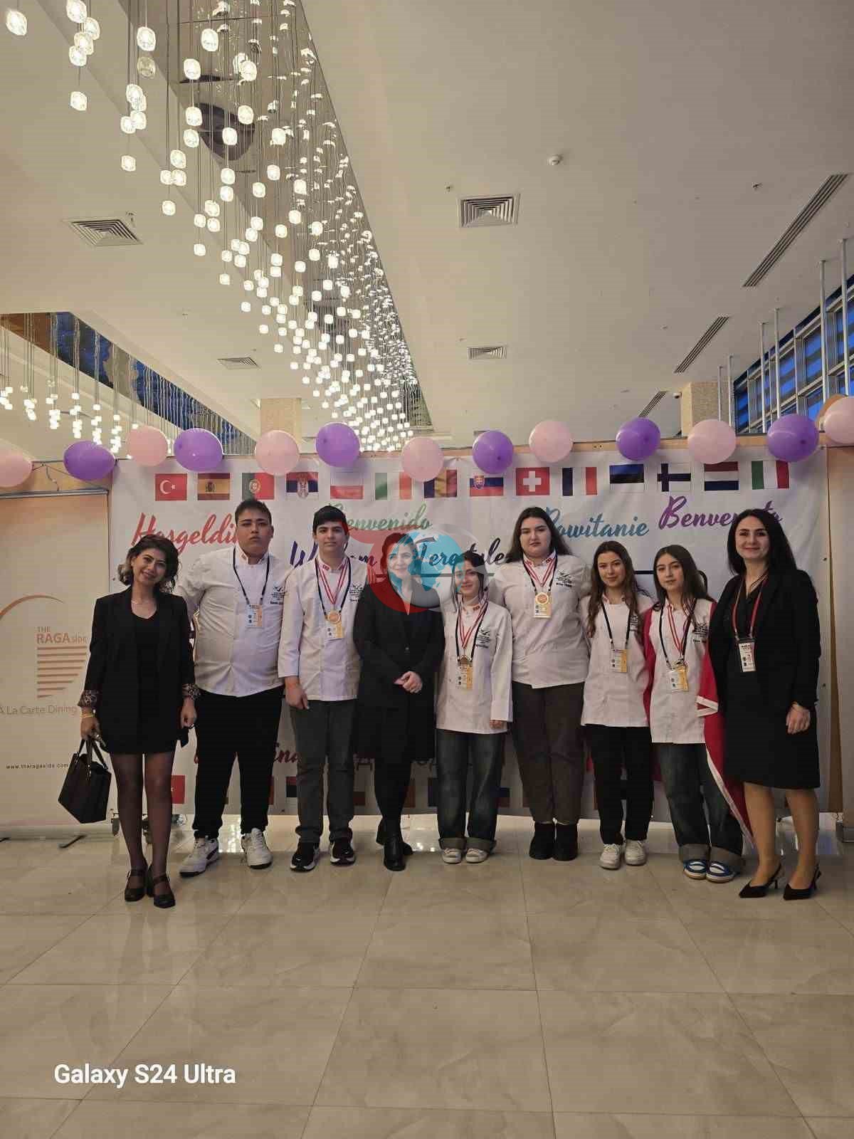 Marmarisli öğrenciler uluslararası gastronomi yarışmasında madalyaları topladı