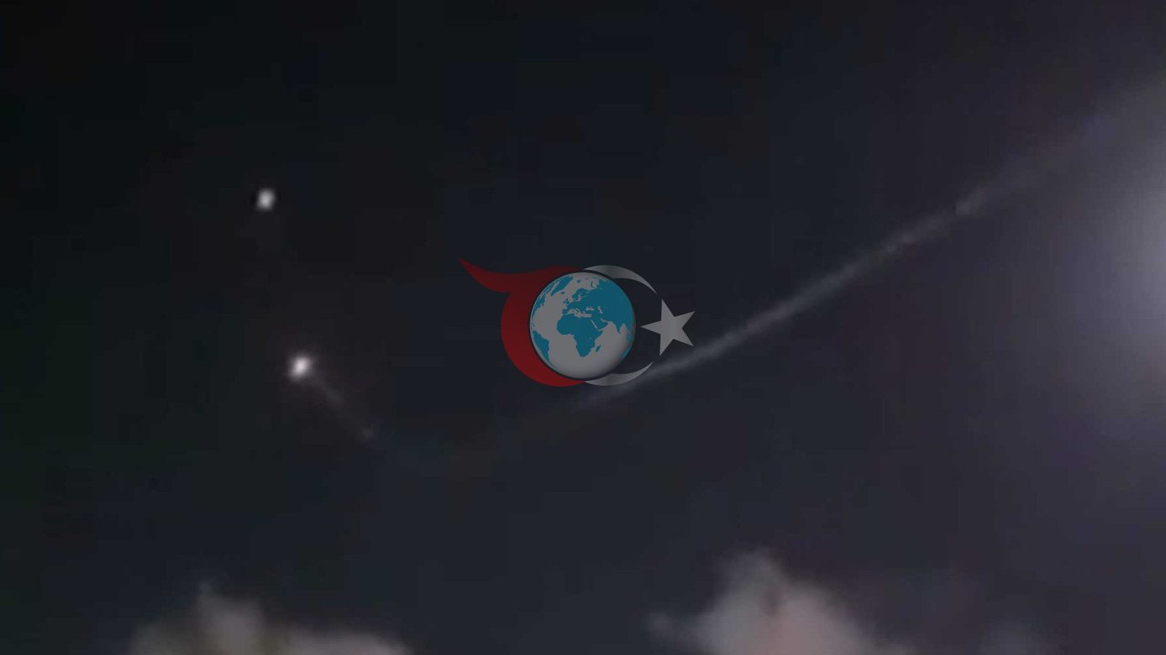 İsrail'in Demir Kubbesi İran Füzelerine Karşı Etkisiz Kaldı