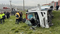 Samsun'da otobüs yan yattı: 9’u öğrenci, 11 yaralı