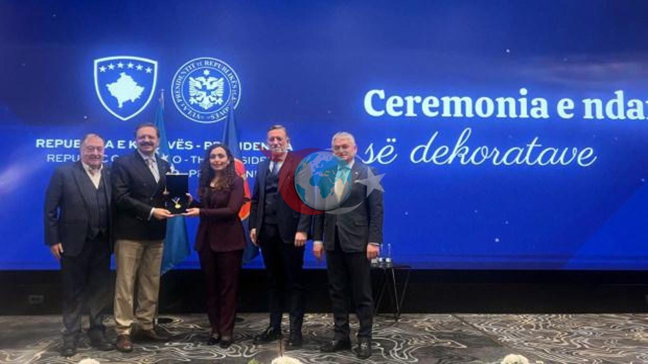 Hisarcıklıoğlu, Kosova'nın En Yüksek Onur Madalyasını Aldı