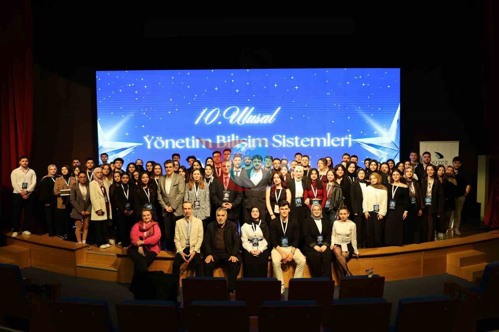Yönetim Bilişim Sistemleri Öğrenci Zirvesi Düzce Üniversitesi'nde Gerçekleşti