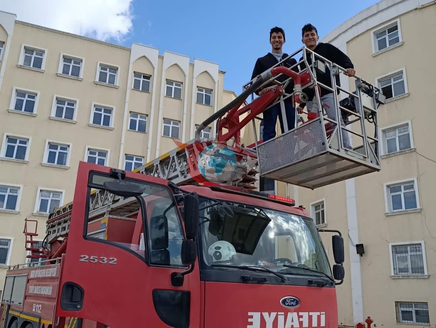 Antakya’da öğrencilere yangın eğitimi verildi
