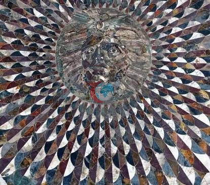 Kışın üzeri kapatılan Medusa mozaiği ziyarete açıldı