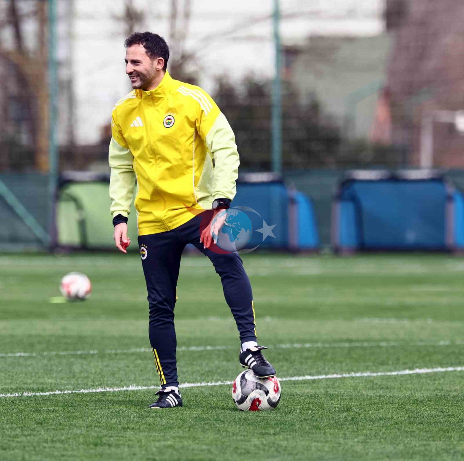 Fenerbahçe, Beşiktaş Derbisi İçin Antrenmanlarını Sürdürüyor