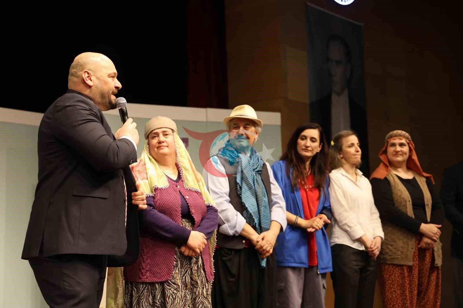Tiyatro tutkunları Atakum&rsquo;da buluştu