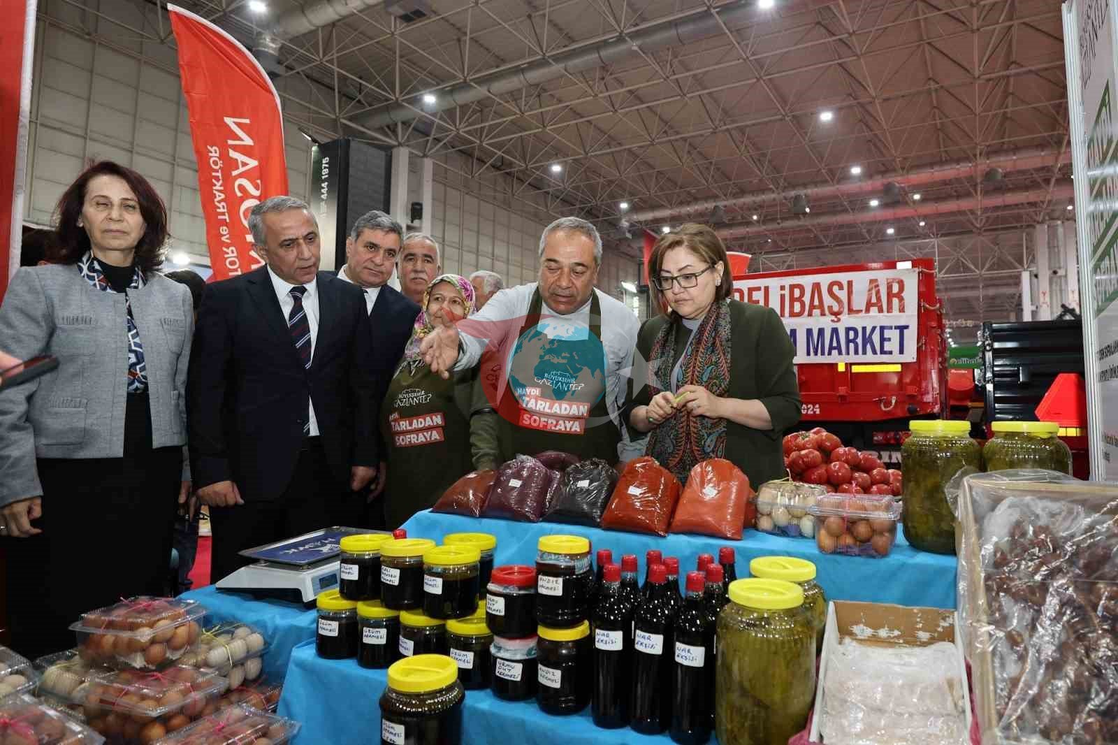Gaziantep Büyükşehir, GAPTARIM Fuarı'nda Çiftçilere Destek Sağlıyor