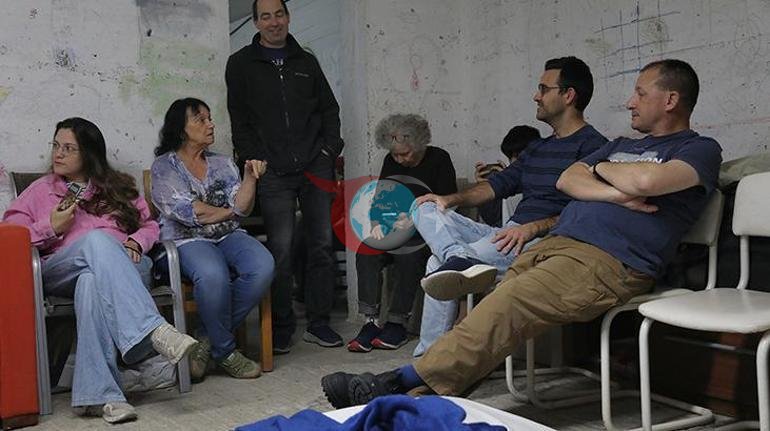 İsrailde büyük panik Sirenler susmuyor, halk sığınaklardan çıkamıyor