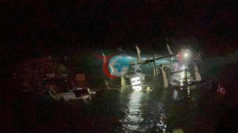 Fethiyede tekne kayalıklara çarptı 6 kişi kurtarıldı, 1 kişi kayıp