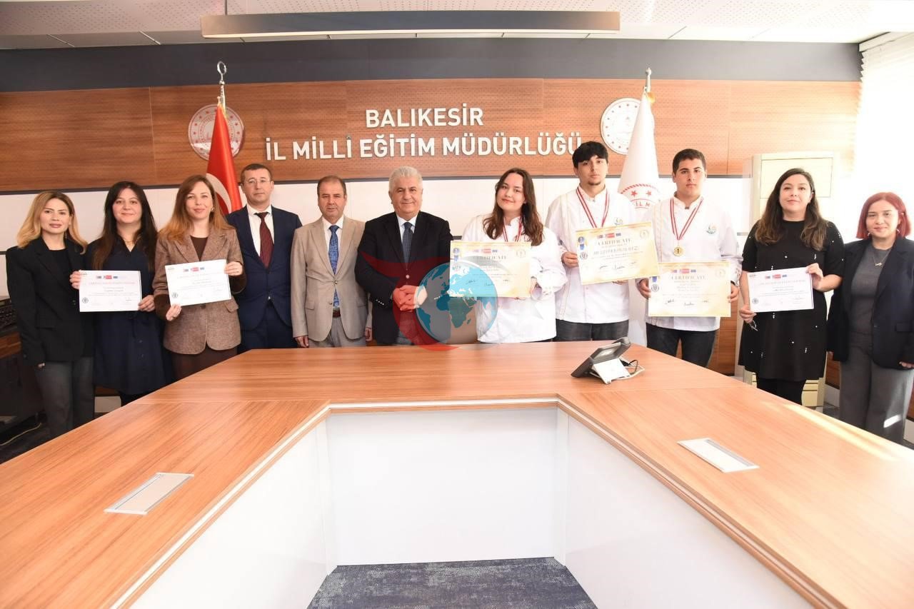 Balıkesirli öğrencilerden Uluslararası GastroErasmus’ta madalya yağmuru