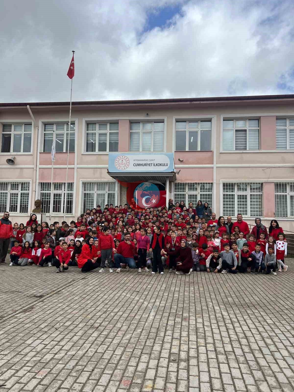 Şuhut İlkokulu'ndan Otizm Farkındalığına Anlamlı Destek