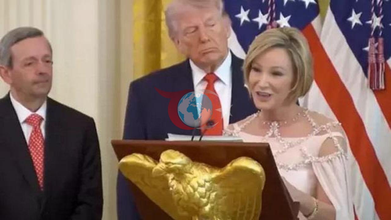 Trump'ın İsa'ya Benzetilmesi ABD'de Tartışma Yarattı