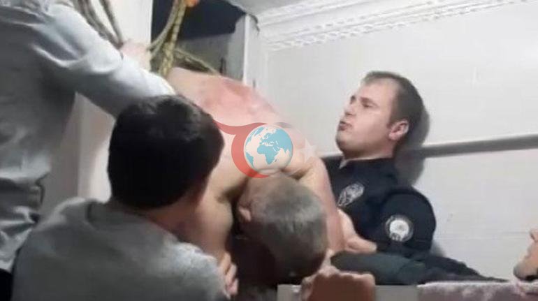 Boşanma aşamasındaki eşinin evine girmek istedi, havalandırma boşluğunda sıkıştı