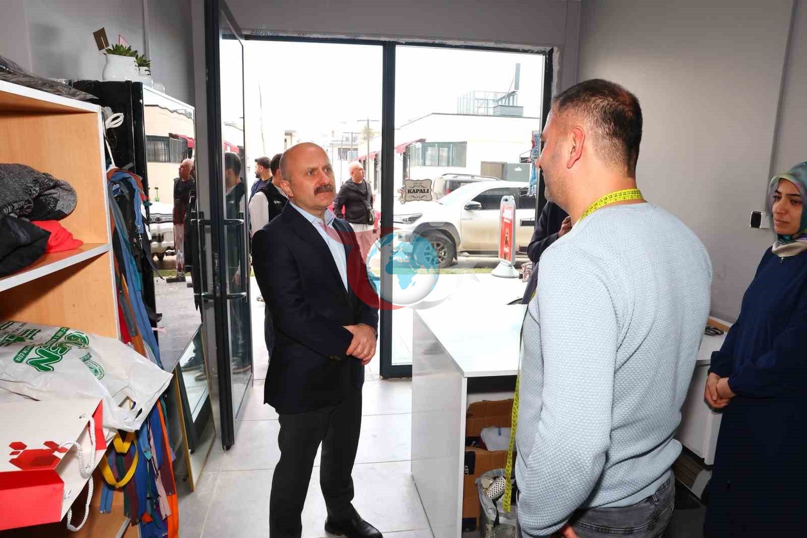 Vali Varol, esnaflarla bir araya geldi