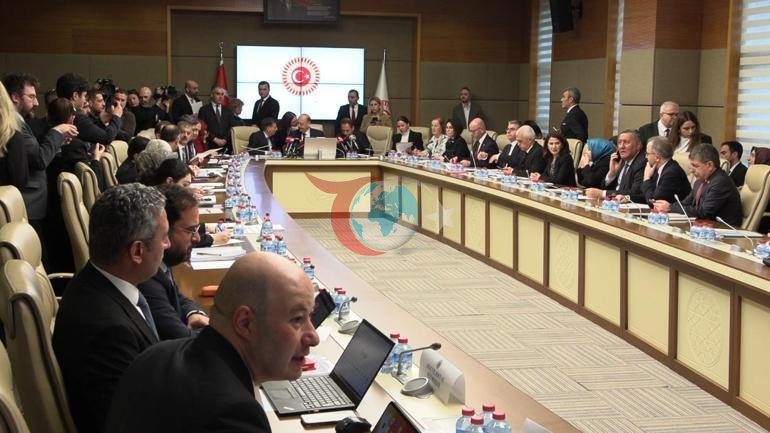 Doğum izni ve sosyal medya düzenlemesi teklifi komisyonda