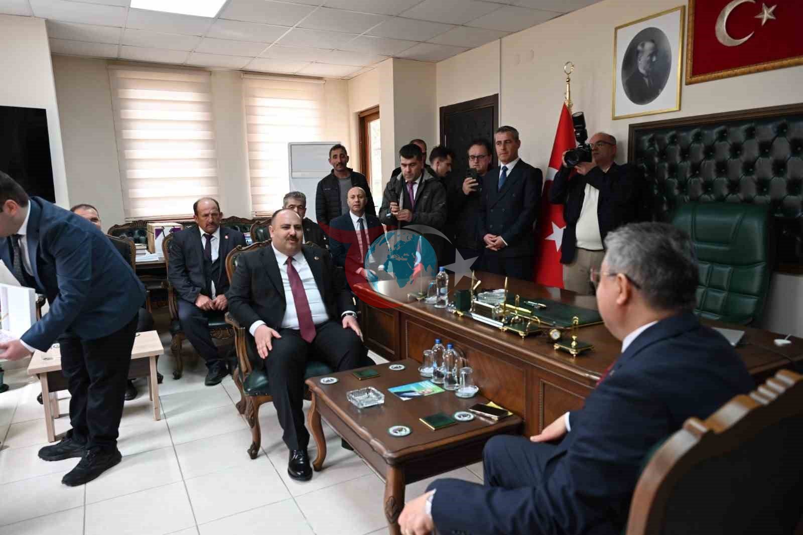 Başkan Harmancı, Vali Yılmaz&rsquo;a belediye çalışmaları hakkında bilgi verdi