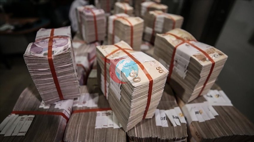 KKM Mevduatları Azalıyor: Kredilerde Artış Hız Kesmeden Devam Ediyor