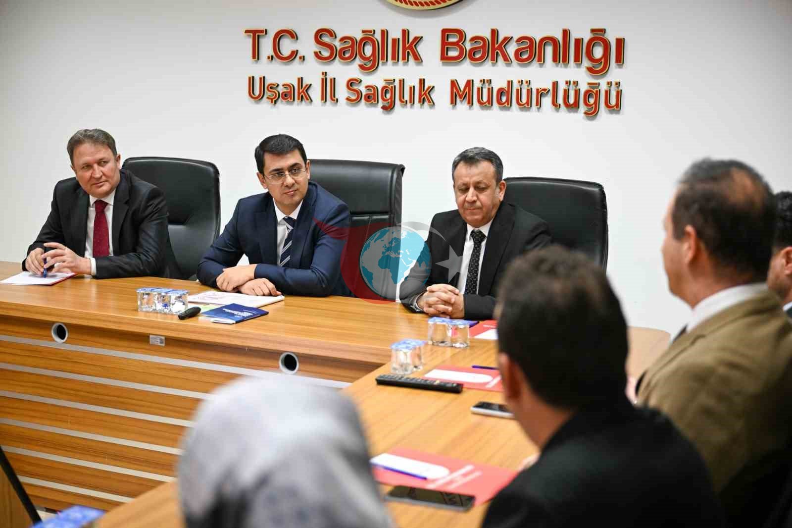 Vali Kartal, il genelinde yürütülen sağlık hizmetleri hakkında bilgi aldı.