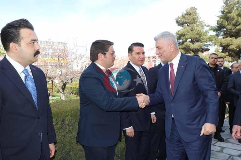 Bakan Bolat, mart ayı dış ticaret verilerini açıkladı
