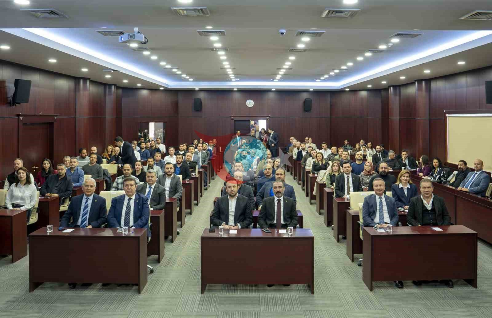 Gaziantep'te Dijital İnşaat Zirvesi: Geleceğin İnşaatı Değerlendirildi