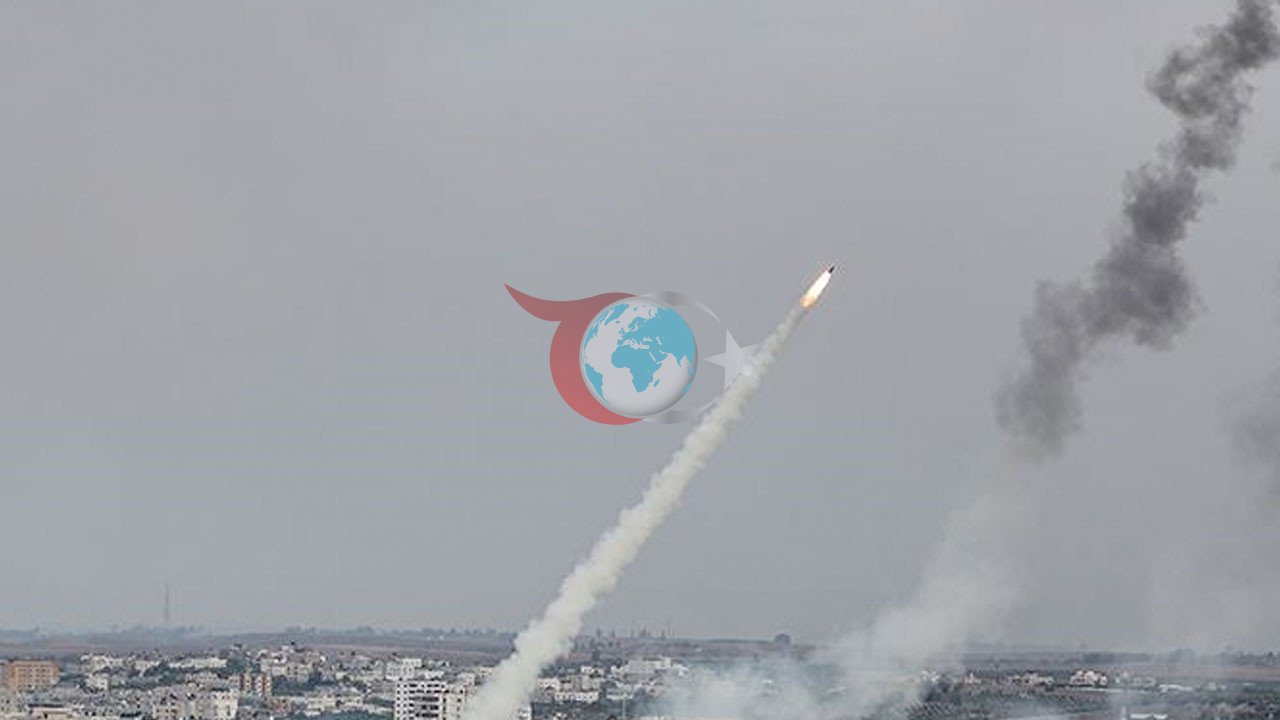 İran Ordusu: ABD'nin Metal Sanayi Tesisleri Füze Saldırısıyla Hedef Alındı