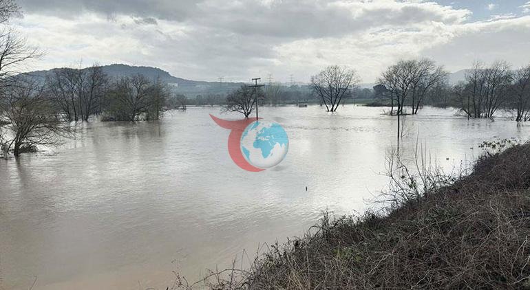 Bir kent kabusu yaşadı Tarım arazileri sular altında kaldı