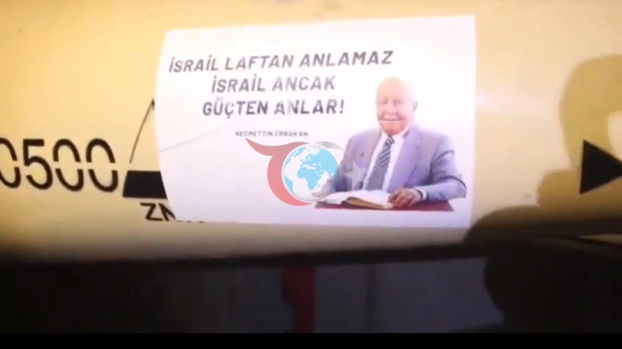 İran Füzelerinde Erbakan'ın Sözleri Dikkat Çekti