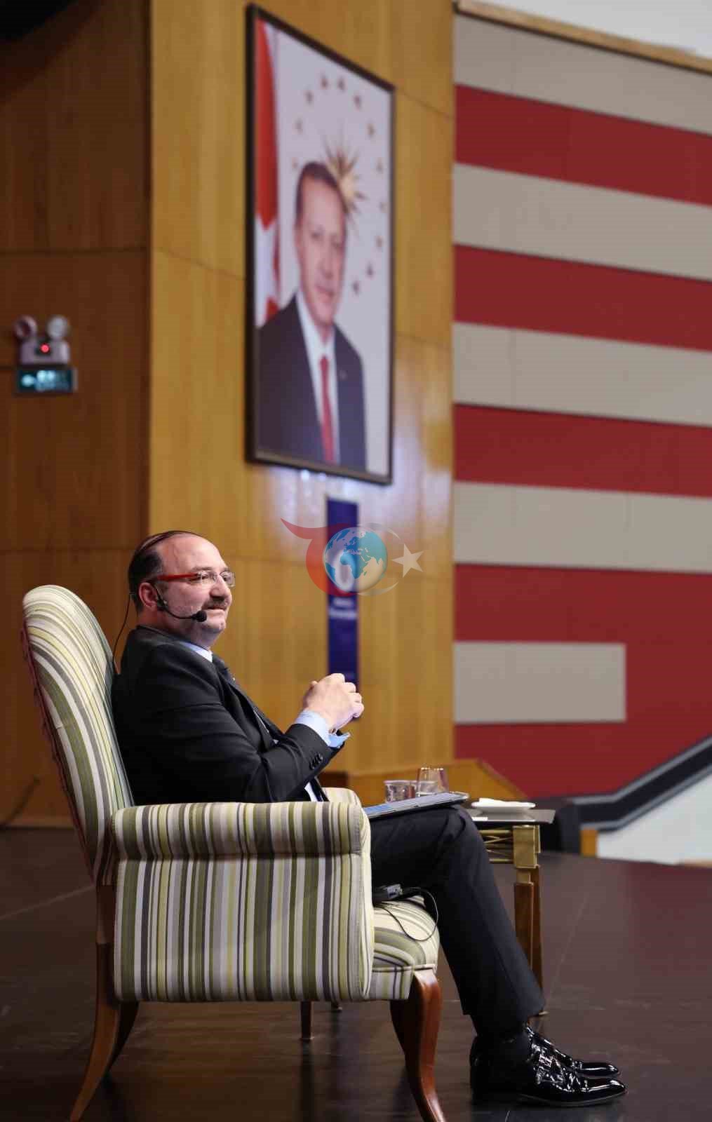 Rektör Hacımüftüoğlu, geleceğin hekimleriyle bir araya geldi