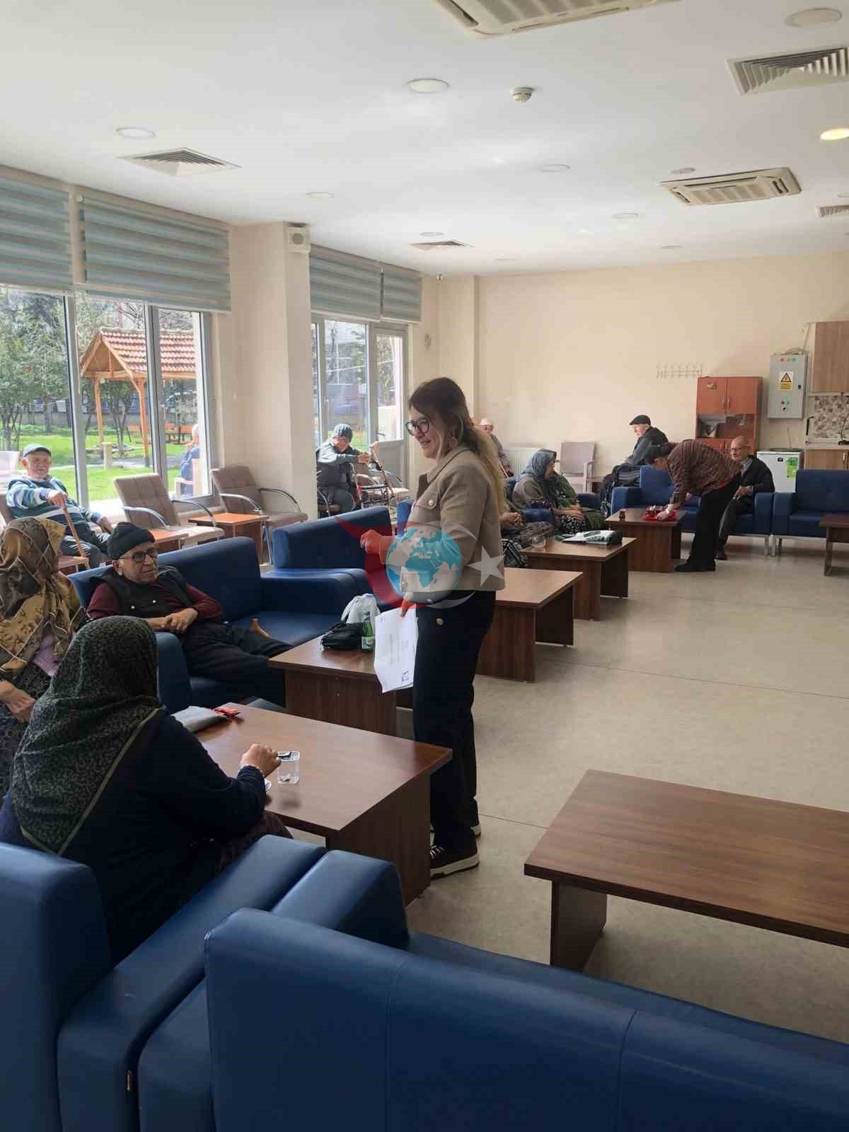 Huzurevi sakinlerine
