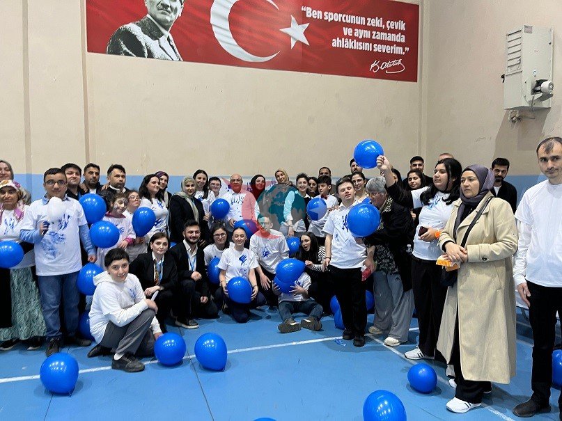 Esenyurt’ta Otizm Farkındalık Günü’nde anlamlı etkinlik
