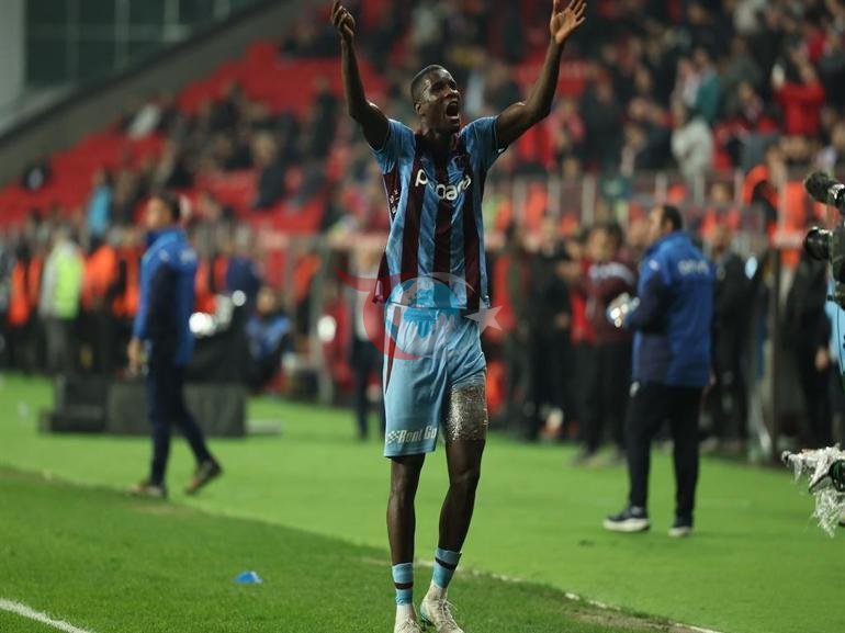 Trabzonspor’un ilk gol kralı Perekli’den Onuachu yorumu: Trabzonspor’un en üstün golcüsü