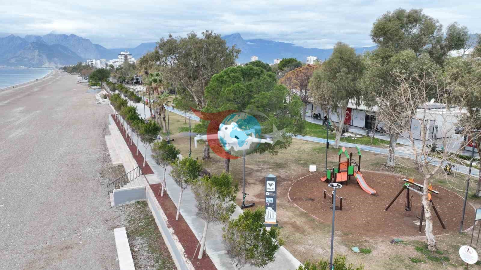 Antalya Büyükşehir zabıtasından dronla denetim
