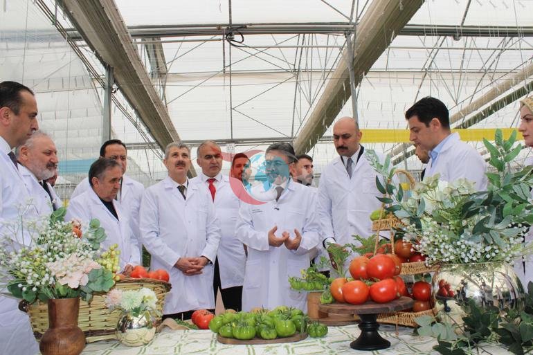 Bakan Yumaklı: 17,2 milyar liralık destek bugün itibarıyla üreticilerimizin hesabına geçecek
