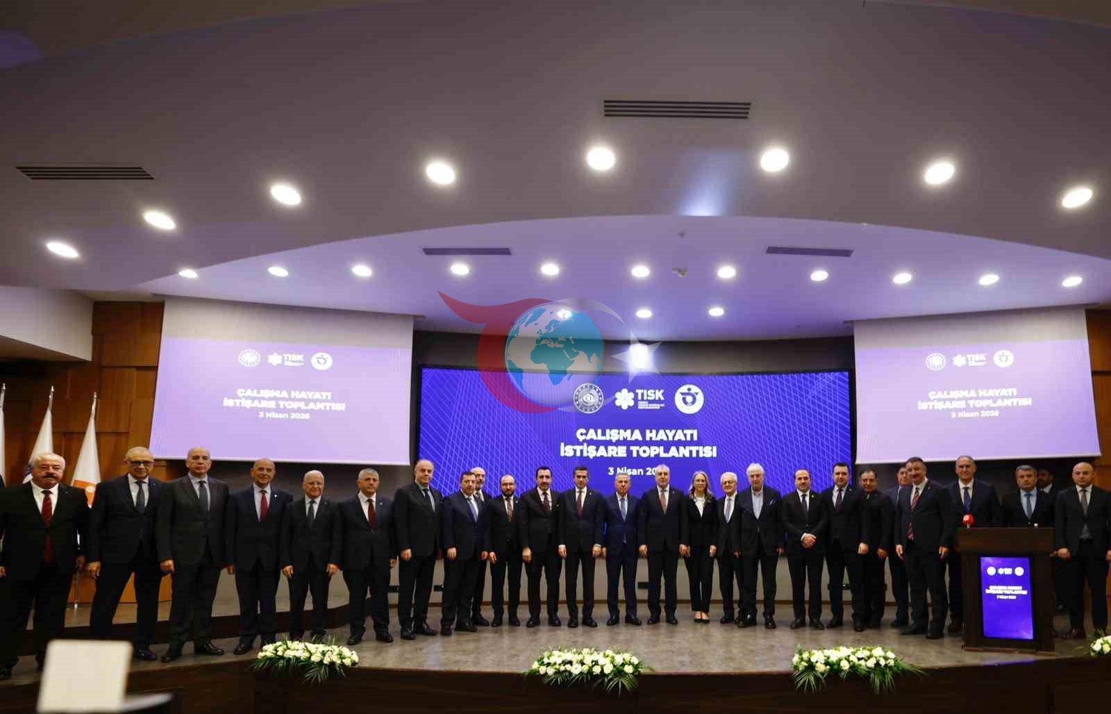 Kamu ve işveren istişare için İzmir Ticaret Odası’nda buluştu