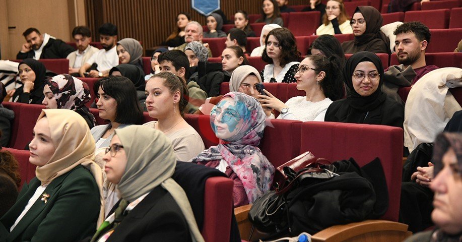 ETÜ&rsquo;de Dünya Otizm Farkındalık Günü kapsamında konferans düzenlendi