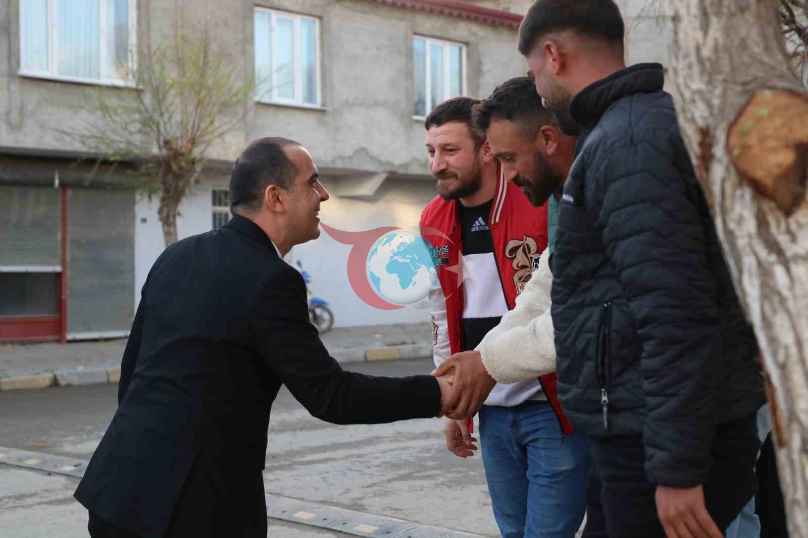 Vali Taşolar&rsquo;dan Halfeli Beldesine iade-i ziyaret