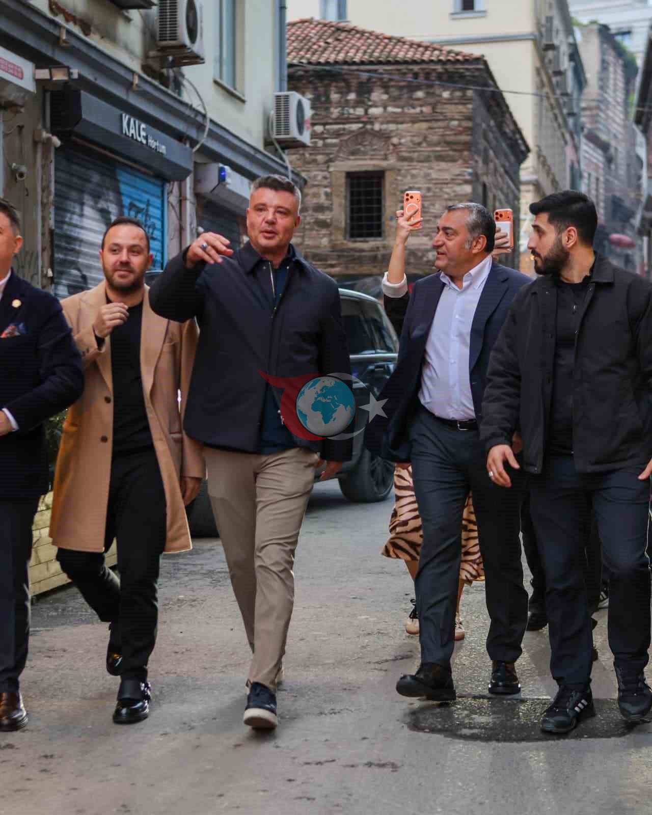 Beyoğlu Fenerbahçeliler Derneği şampiyonları ağırladı