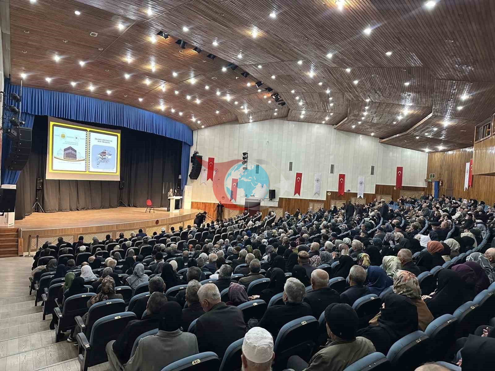 Elazığ&rsquo;da hacı adaylarına eğitim