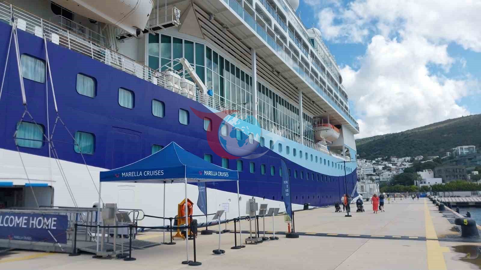 Sezonun ikinci kuruvaziyer gemisi Bodrum’a geldi