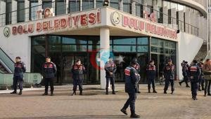 Bolu Belediyesinde arama 3 kişi gözaltına alındı