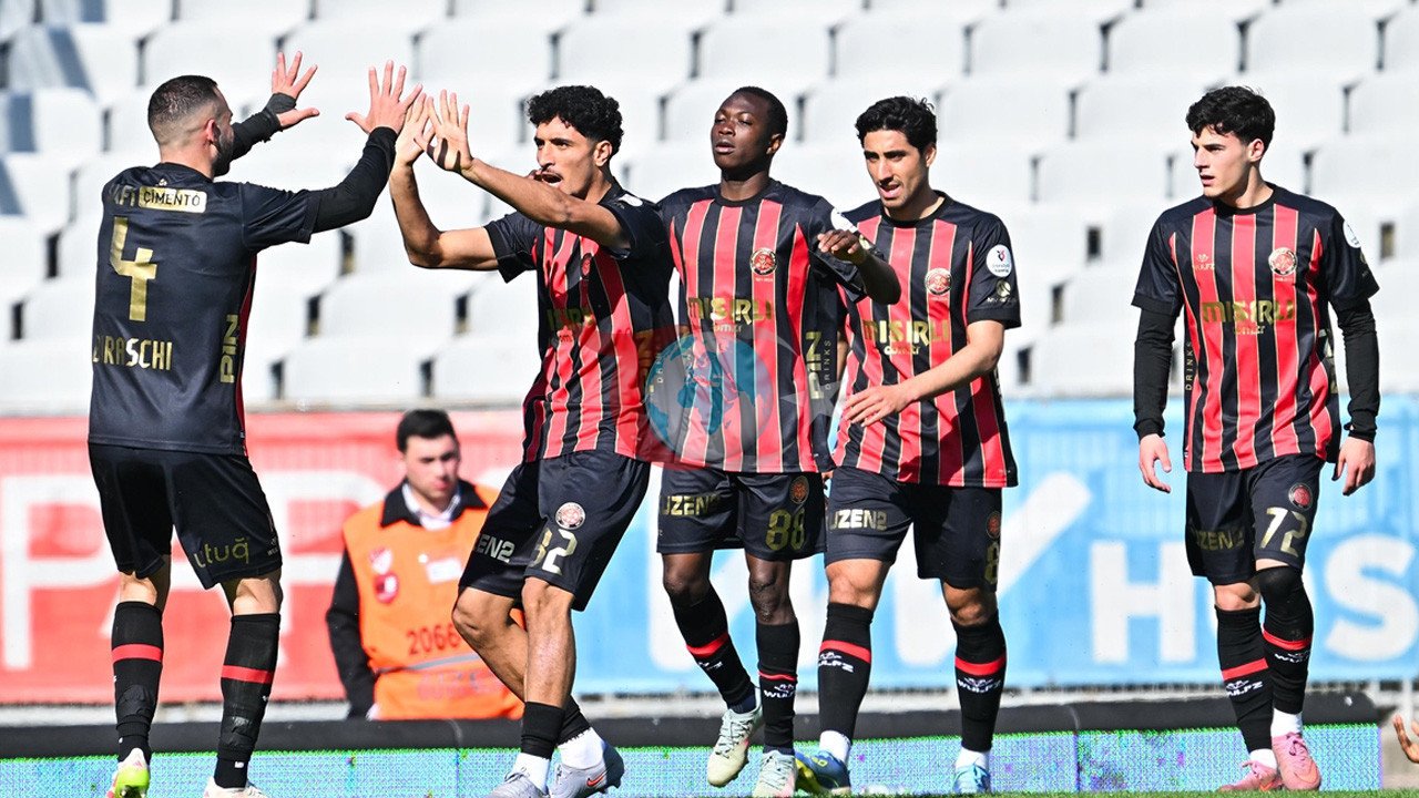 Fatih Karagümrük, Çaykur Rizespor'u 2-1 Yendi