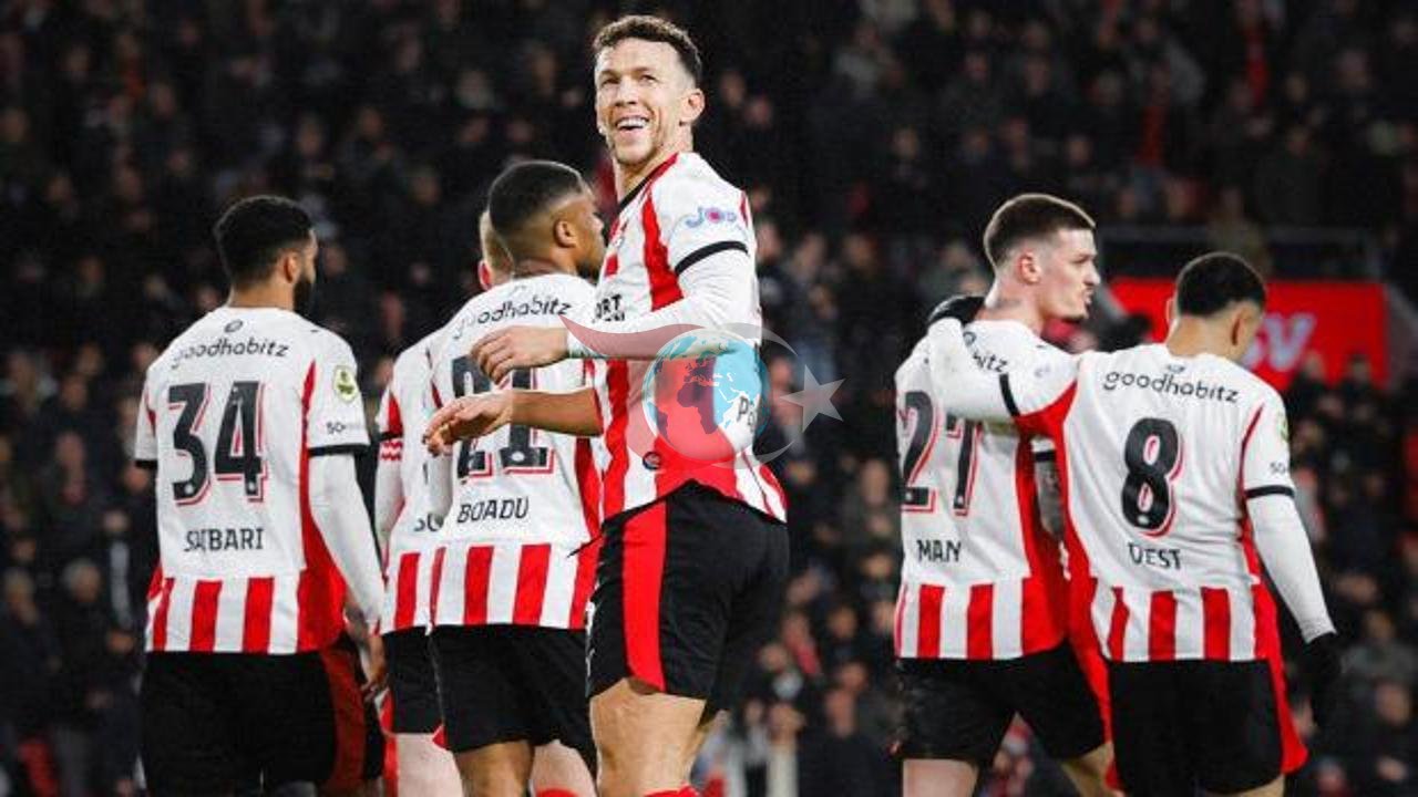 PSV, Kritik Haftada Şampiyonluğunu Garantiledi!