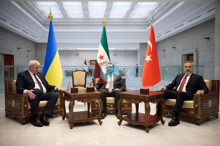 Şam’da kritik zirve Dışişleri Bakanı Hakan Fidan, Zelenskiy ve Şara ile görüştü