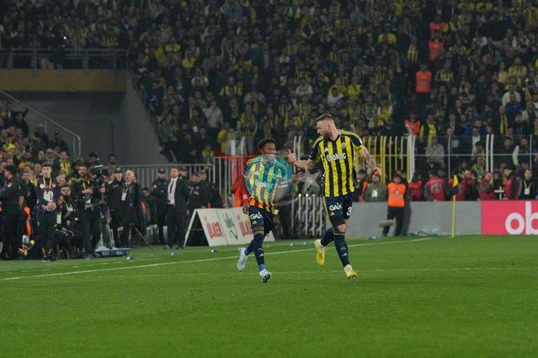 Dev derbide Fenerbahçe noktayı koydu