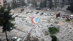 Meteorolojinin sarı kodla uyardığı Adanada cadde ve sokaklar beyaza büründü
