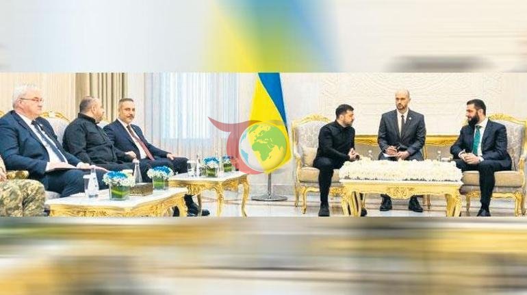 Kritik ziyarette üçlü görüşme