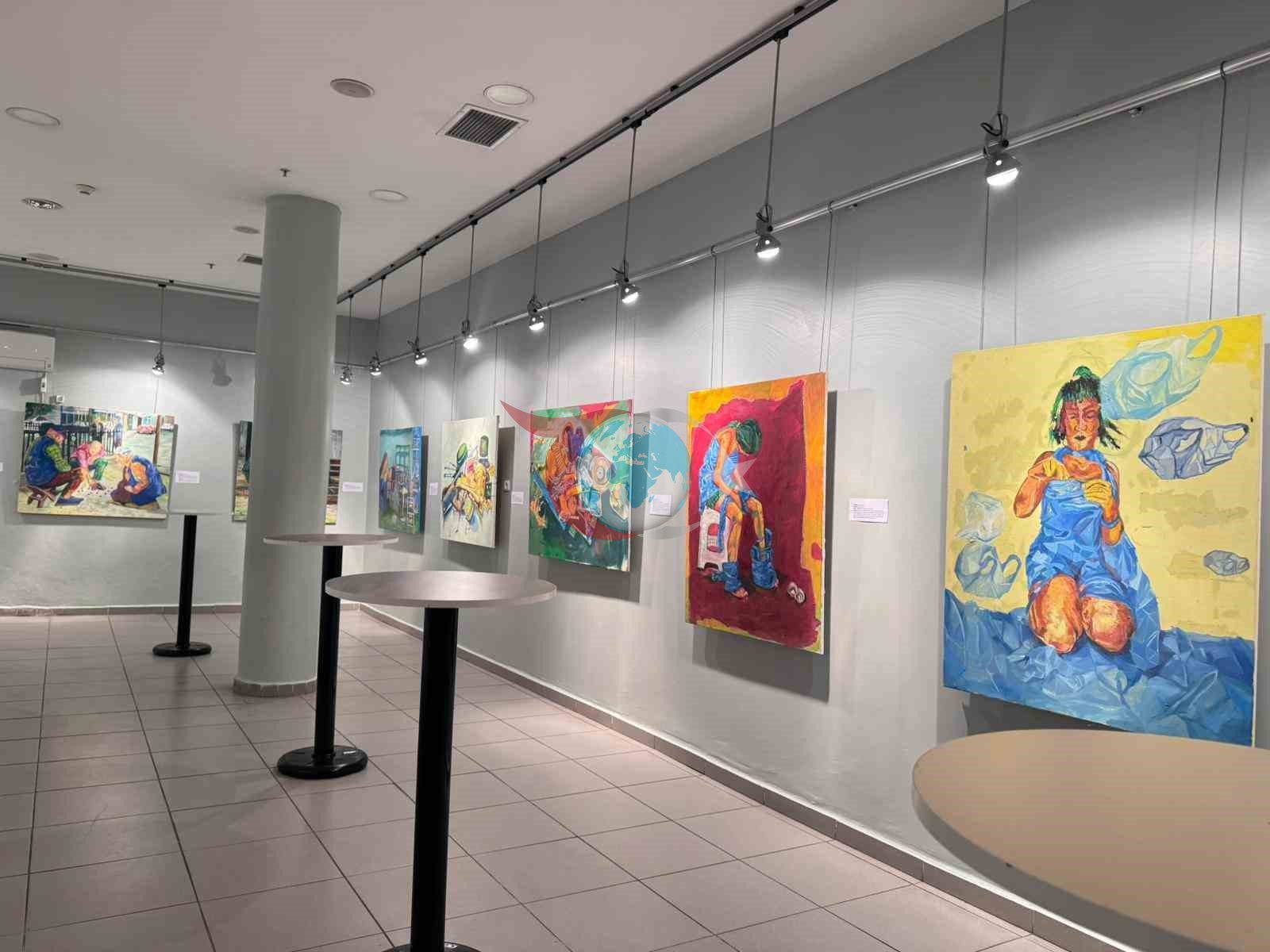 Kahta&rsquo;da sanat ve çevre temalı sergi ilgi gördü