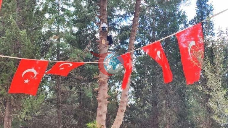 Skandal görüntü kaydedildi: Bayrak üzerinde geziyorlar diye kamera taktırmıştık